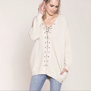 💕 Cream lace up knit sweater